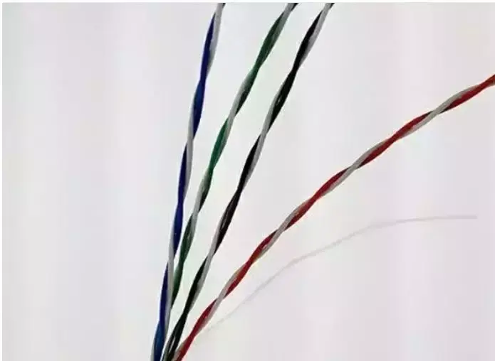 弯曲导线的磁感应强度_弯曲电磁线是什么意思_电磁线是弯曲吗