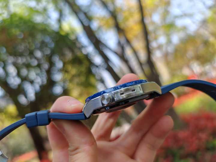 高科技防水手表华为手机_华为watch防水_华为防水的表