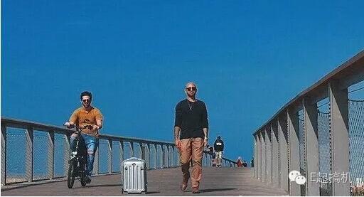 座椅机器人_智能化座椅_智能机器人坐椅