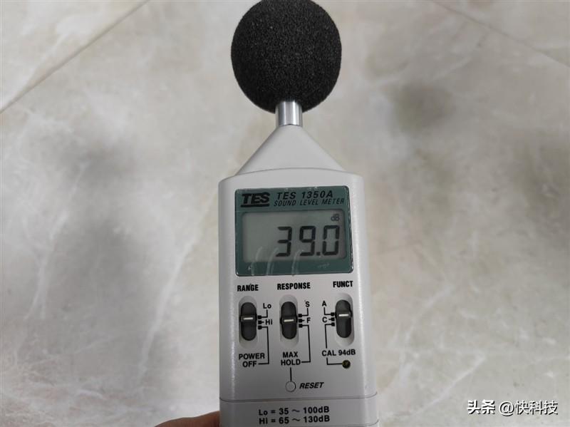 智能座椅产品介绍_智能机器人坐椅_智能座椅的功能有哪些