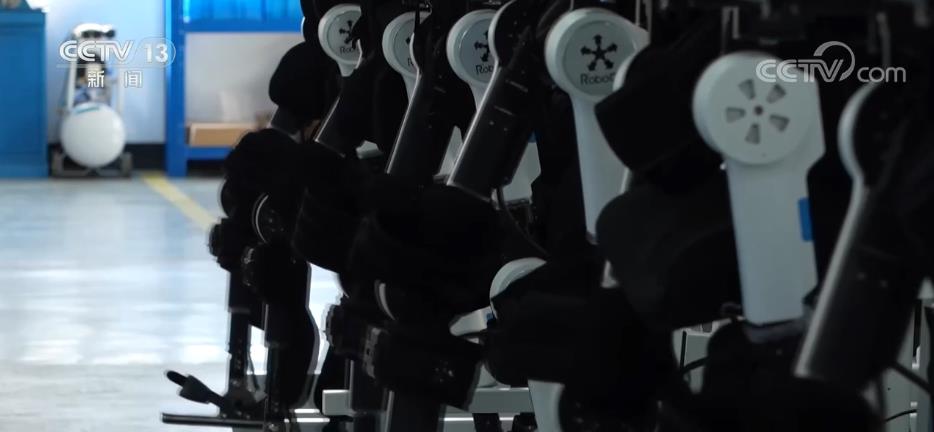 智能机械外骨骼_浙江智能外骨骼机器人装备_浙江大学外骨骼机器人